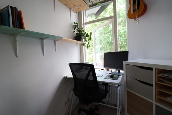 Medium property photo - De Kempenaerstraat 58-2, 1051 CR Amsterdam