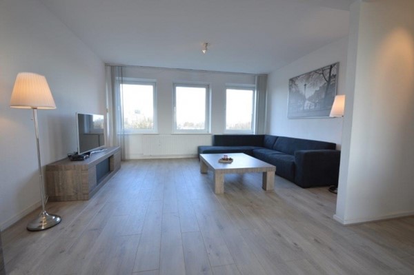 Medium property photo - Van Nijenrodeweg 390, 1082 HG Amsterdam