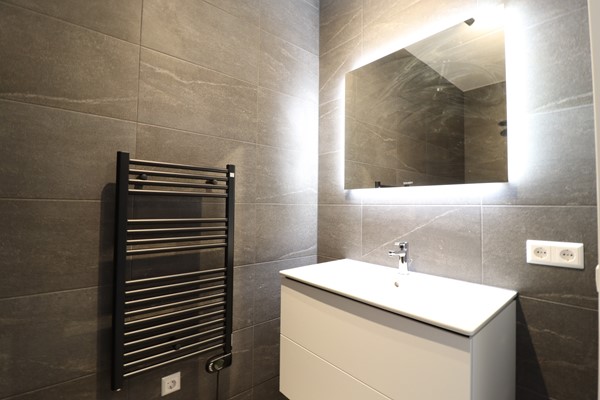 Medium property photo - Niemeyerstraat 32, 2132 HE Hoofddorp