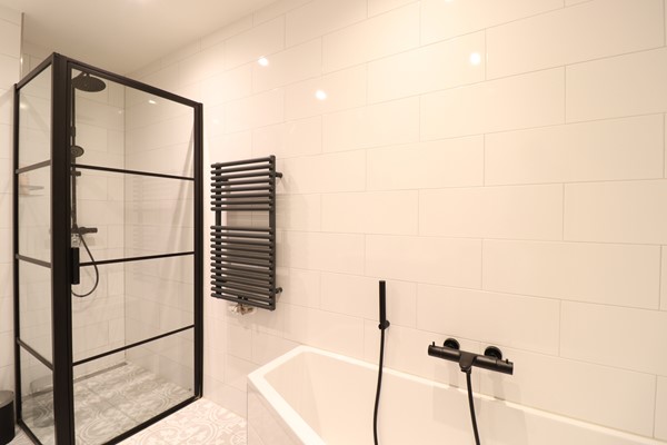Medium property photo - Bataviastraat 77A, 1095 ER Amsterdam