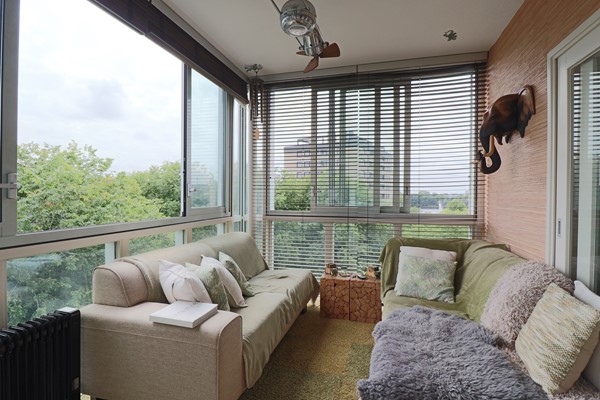 Medium property photo - Oeverpad, 1068 PM Amsterdam