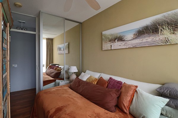 Medium property photo - Oeverpad, 1068 PM Amsterdam