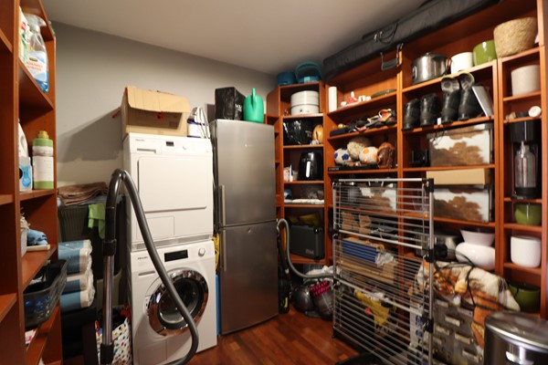 Medium property photo - Oeverpad, 1068 PM Amsterdam
