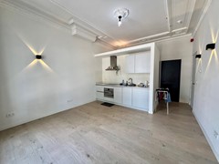Nieuw in verhuur:Van Vollenhovenstraat 27C, 3016 BG Rotterdam - Foto
