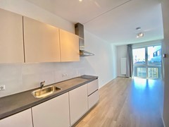 Te huur: Laakweg 21Z, 2521SC Den Haag