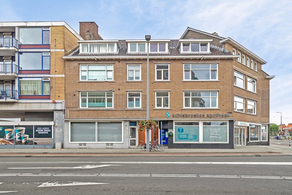 Te koop: Geheel gerenoveerd 3 kamerappartement in Hillegersberg Zuid