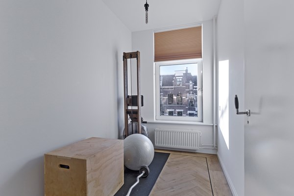 Medium property photo - Claes de Vrieselaan 38B, 3021 JR Rotterdam