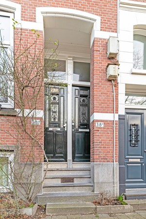 Medium property photo - Claes de Vrieselaan 38B, 3021 JR Rotterdam