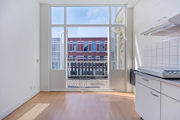 Medium property photo - Blommersdijkselaan 30C, 3036 ND Rotterdam