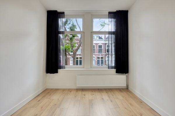 Medium property photo - Blommersdijkselaan 30B, 3036 ND Rotterdam
