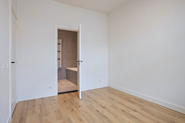 Medium property photo - Blommersdijkselaan 30B, 3036 ND Rotterdam