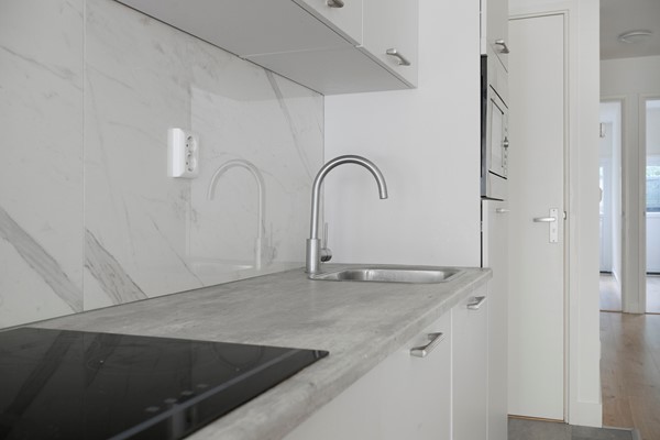 Medium property photo - Bergweg 311A, 3037 EN Rotterdam