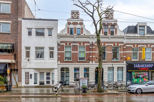 Te koop: Heerlijk starters appartement met giga tuin