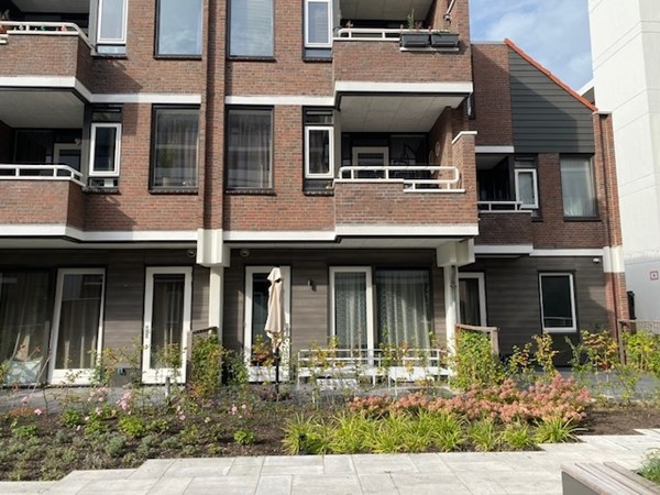 Verhuurd: Helfrichstraat 51, 7311JB Apeldoorn