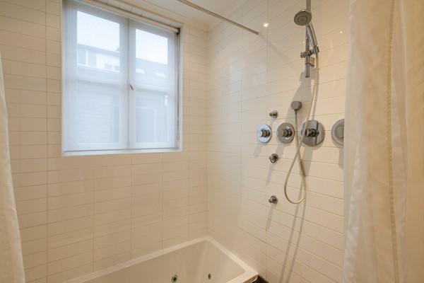 Medium property photo - Van der Goesstraat 38, 3521 TL Utrecht