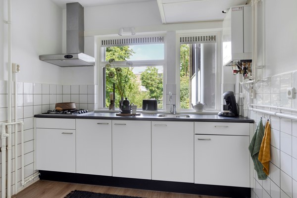 Medium property photo - Illegaliteitslaan 110, 9727 EE Groningen