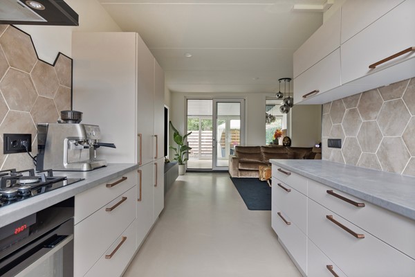 Medium property photo - Golfslag 127, 9732 MG Groningen