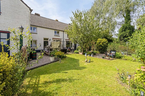 Medium property photo - Zuiderlaan 4, 6905 AE Zevenaar