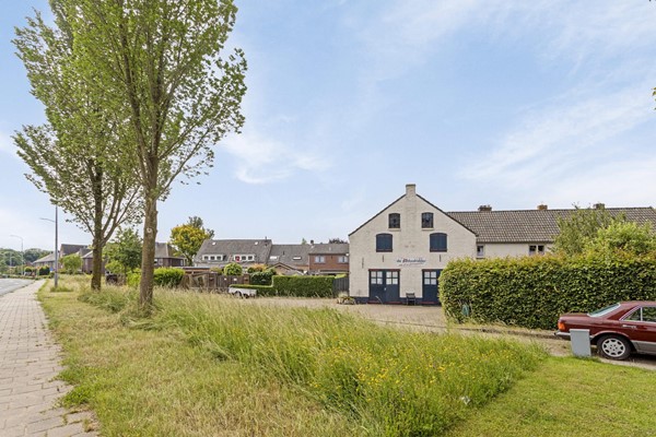 Medium property photo - Zuiderlaan 4, 6905 AE Zevenaar