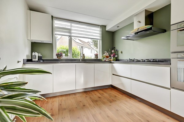 Medium property photo - Valkenburgstraat 12, 6845 HX Arnhem