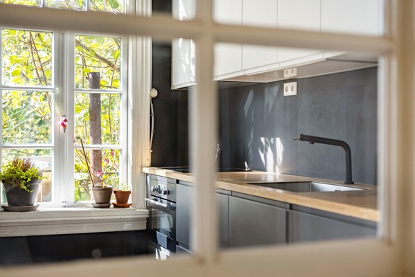 Medium property photo - Alexanderstraat 96, 6812 BH Arnhem