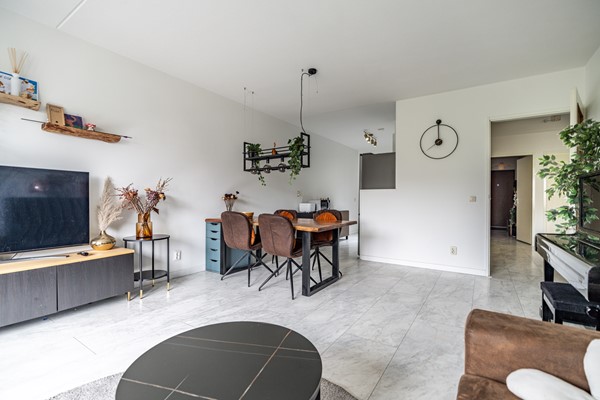 Medium property photo - Laan van Wateringse Veld 342, 2548 CJ Den Haag