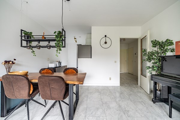 Medium property photo - Laan van Wateringse Veld 342, 2548 CJ Den Haag