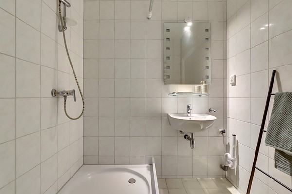 Medium property photo - Johannes Uitenbogaertstraat 21D, 3553 VM Utrecht