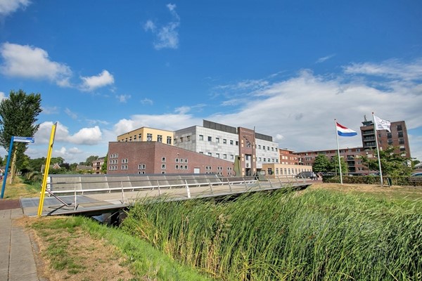 studios for rent on Raadhuisplein