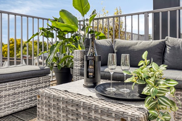 Medium property photo - Rapenburgerstraat 73E2, 1011 VK Amsterdam