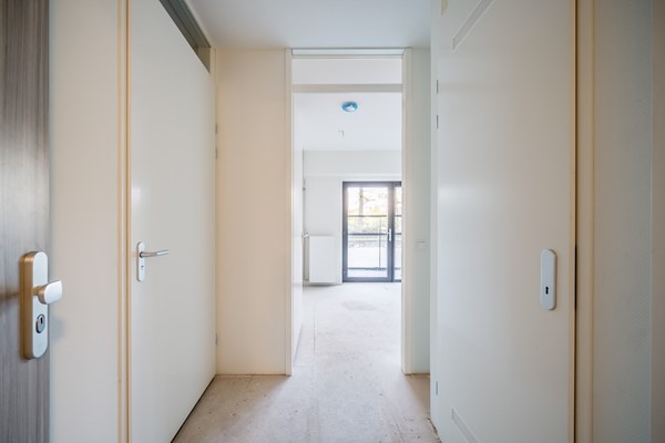 Te huur: In verband met de overweldigende belangstelling in dit appartement, is het niet meer mogelijk een bezichtiging in te plannen.
