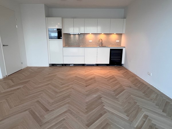 Medium property photo - Grasweg, 1031 HX Amsterdam