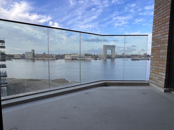 Medium property photo - Grasweg, 1031 HX Amsterdam