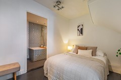 For sale: Tweede Laurierdwarsstraat 56, 1016 RC Amsterdam