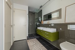 For sale: Tweede Laurierdwarsstraat 56, 1016 RC Amsterdam