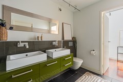 For sale: Tweede Laurierdwarsstraat 56, 1016 RC Amsterdam