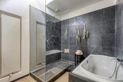 For sale: Linnaeusparkweg 114-2, 1098 EK Amsterdam