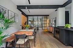 For sale: Vincent van Goghstraat 165, 1072KZ Amsterdam