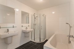 Price reduced: Eerste Jan van der Heijdenstraat 34B, 1072 TV Amsterdam