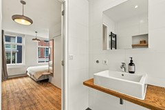 For sale: Utrechtsedwarsstraat 125, 1017 WE Amsterdam