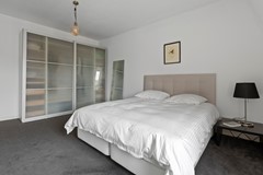 Sold subject to conditions: Admiraal de Ruijterweg 266-2, 1055 MR Amsterdam