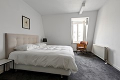 Sold subject to conditions: Admiraal de Ruijterweg 266-2, 1055 MR Amsterdam