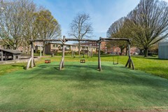 Sold subject to conditions: Admiraal de Ruijterweg 266-2, 1055 MR Amsterdam