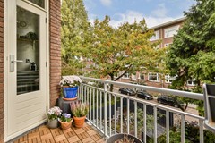 Under offer: Lucellestraat 26-1, 1055 HZ Amsterdam