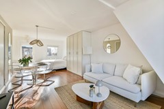 For sale: Tweede Keucheniusstraat 18-4, 1051VR Amsterdam