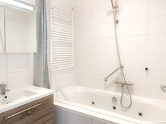 For rent: Oudezijds Voorburgwal 183A1, 1012 EW Amsterdam