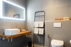 For rent: Postjesweg 242, 1061 AX Amsterdam