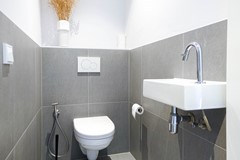 For rent: Postjesweg 242, 1061 AX Amsterdam