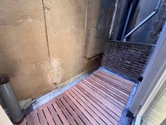 7. balkon achter 1e verdieping.jpg