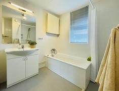 17 1e etage Gaasterland 54 badkamer-1[6].jpg